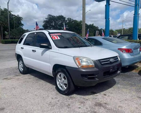 2007 Kia Sportage for sale at AUTO PROVIDER in Fort Lauderdale FL