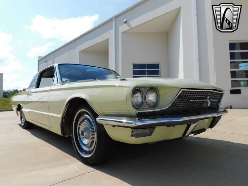 1966 Ford Thunderbird