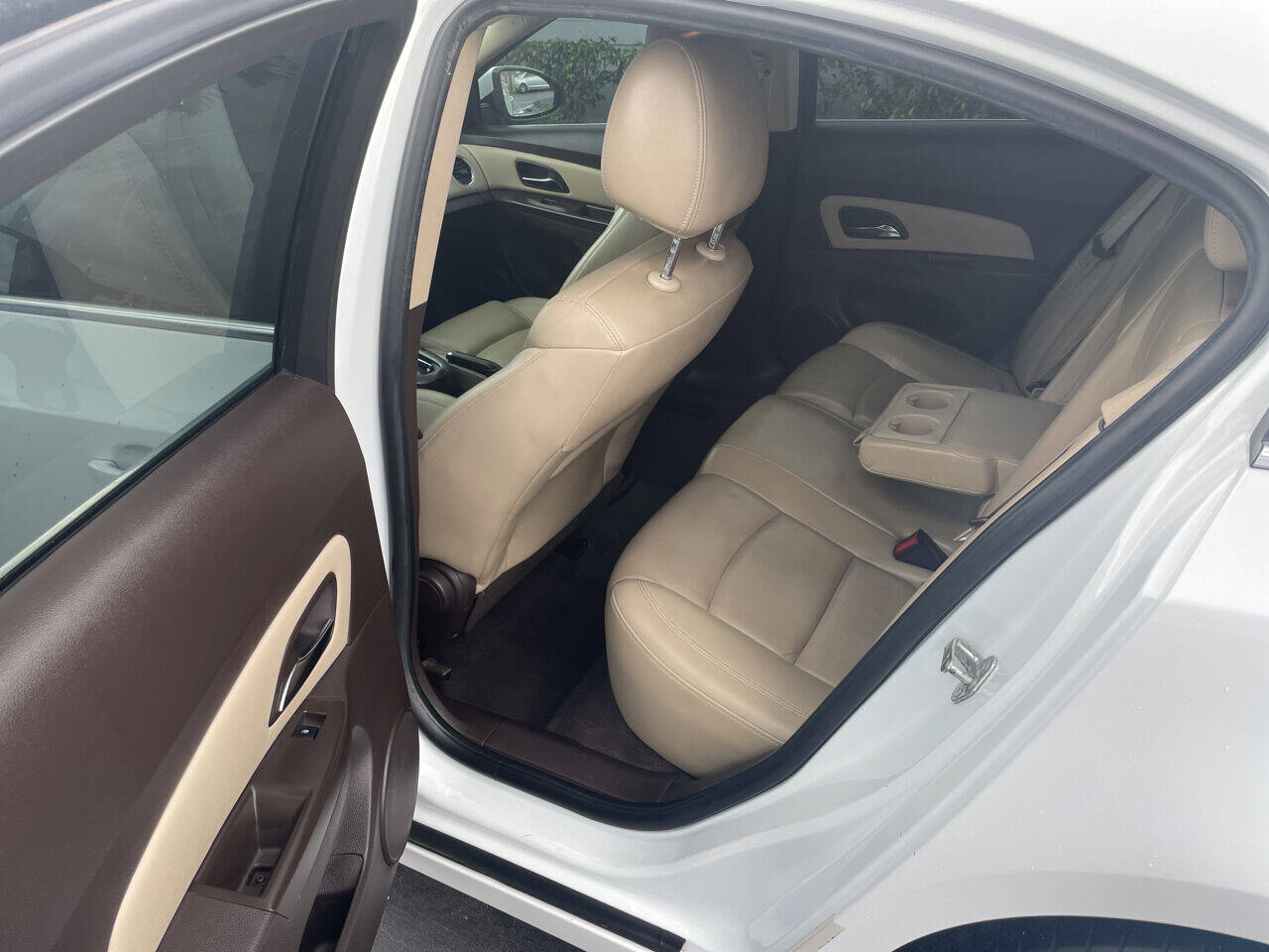 2014 Chevrolet Cruze  - $9,999