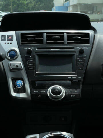 2012 Toyota Prius v Three