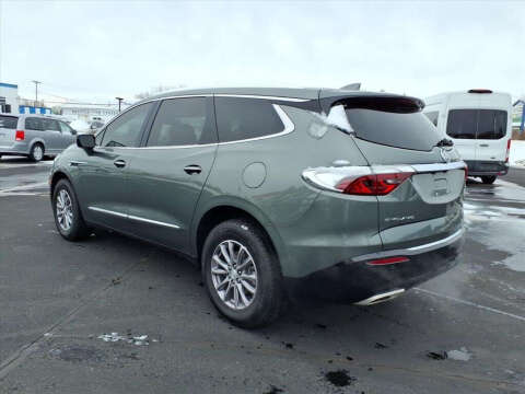 2022 Buick Enclave Essence