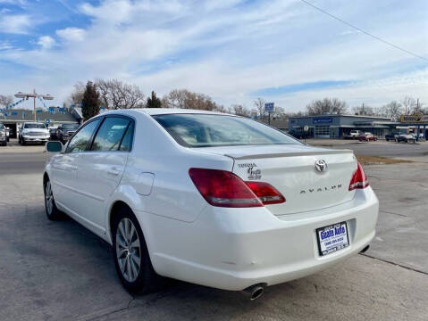 2008 Toyota Avalon XLS