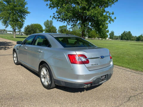 2011 Ford Taurus SEL