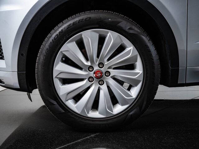 2019 Jaguar E-PACE P300 R-Dynamic SE