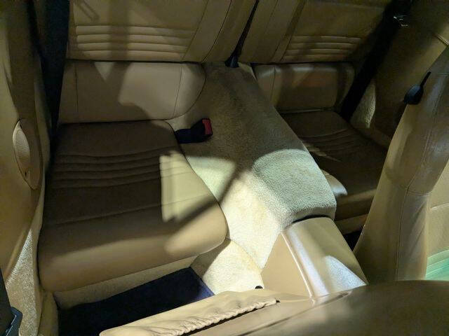 2000 Porsche 911 Carrera 4