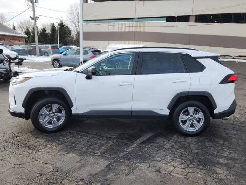 2025 Toyota RAV4 Hybrid LE