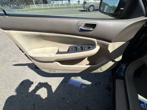 2004 Honda Accord LX