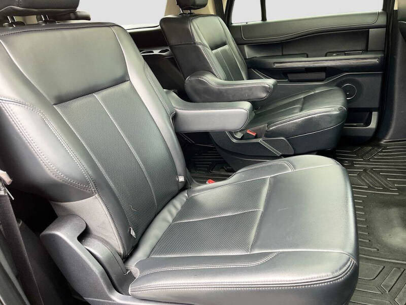 2022 Ford Expedition MAX XLT