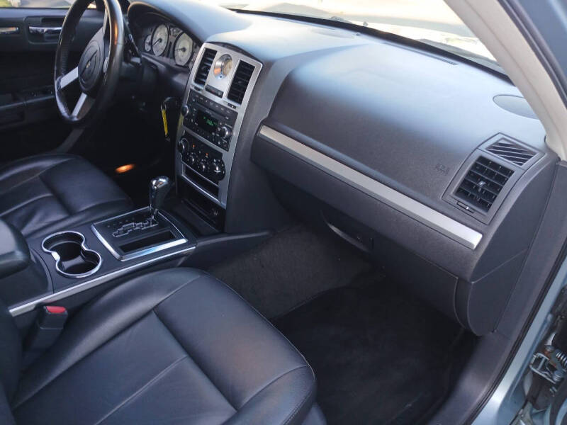 2009 Chrysler 300 Touring