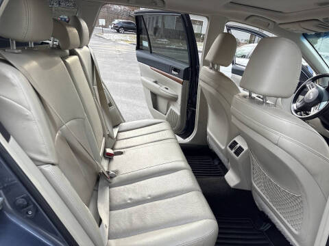 2013 Subaru Outback 2.5i Limited