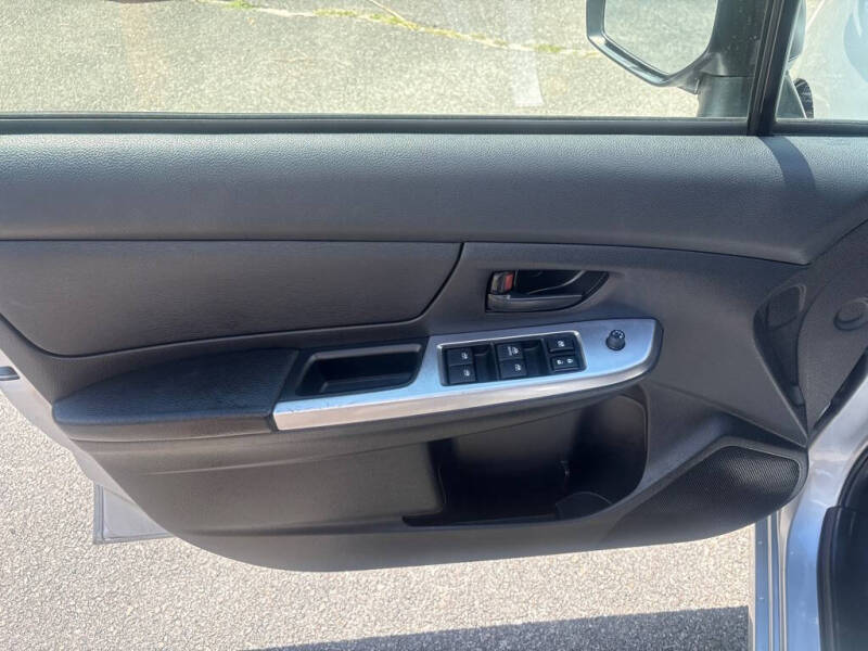 2015 Subaru Impreza 2.0i