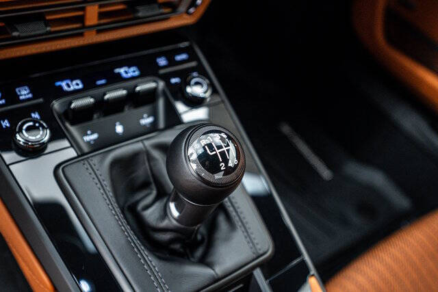 2024 Porsche 911 S/T