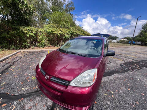 2004 Toyota Sienna