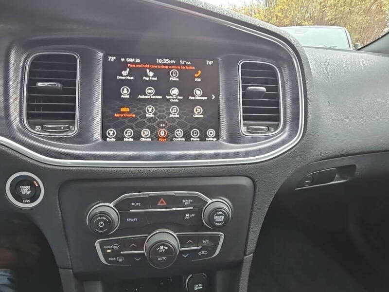 2017 Dodge Charger SXT