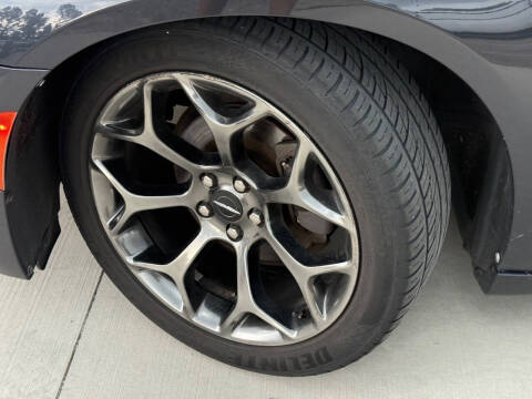 2016 Chrysler 300 S