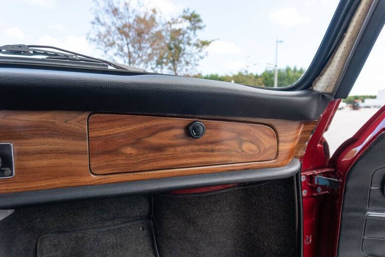 1968 Volkswagen Karmann Ghia