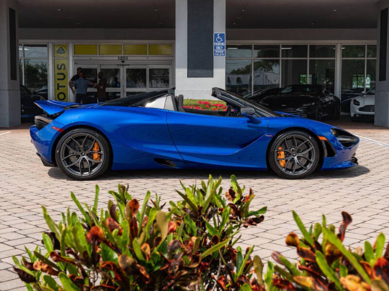 2020 McLaren 720S Spider Luxury