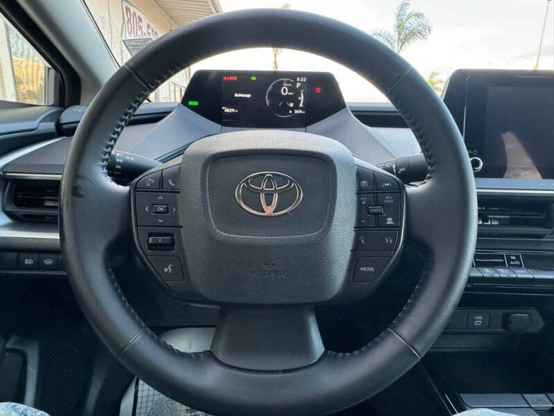 2024 Toyota Prius LE