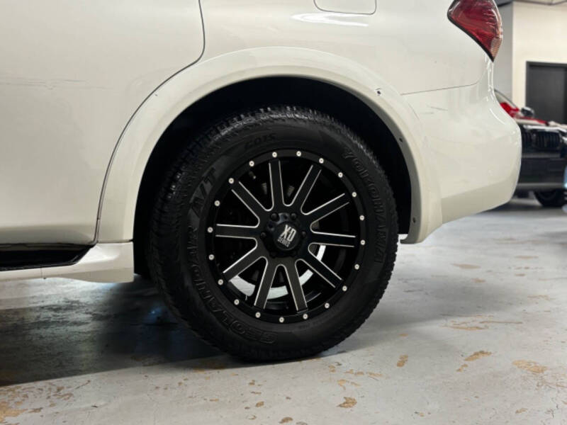 2012 Infiniti QX56