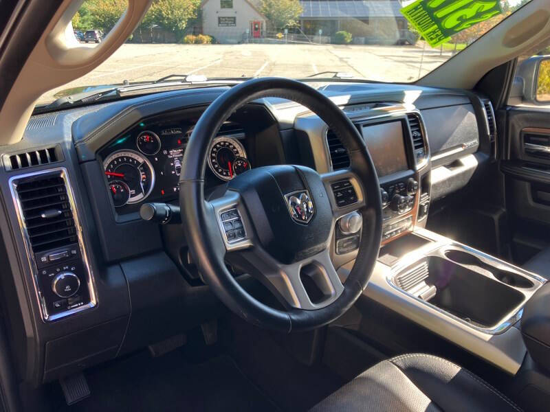 2017 RAM 1500 Laramie