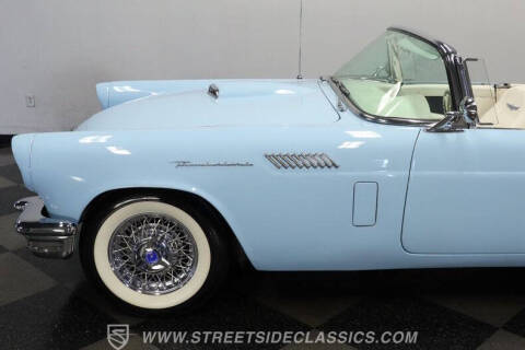 1957 Ford Thunderbird