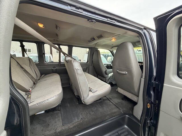 2012 Chevrolet Express LT 2500