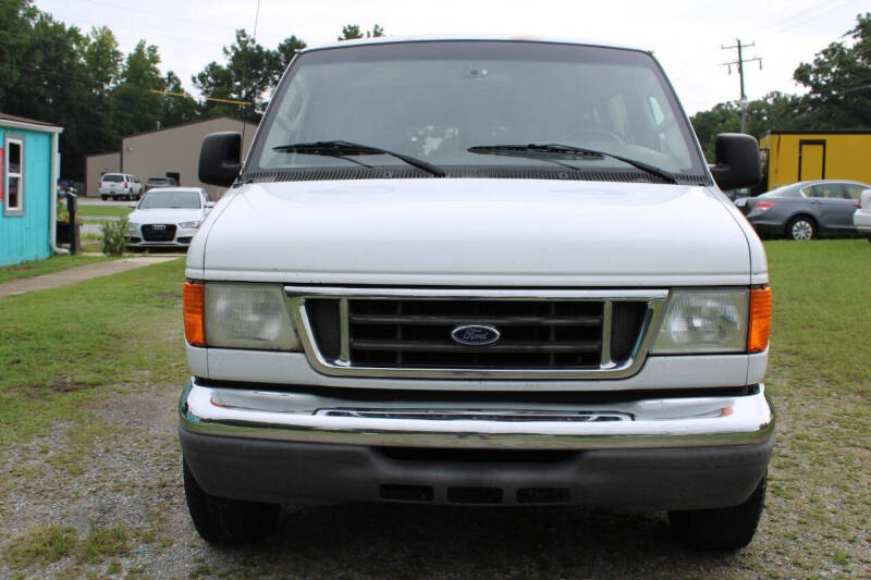 2007 Ford E-Series E-350 SD XLT