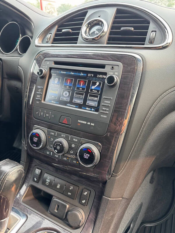 2017 Buick Enclave Leather