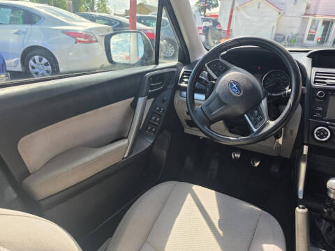 2016 Subaru Forester 2.5i