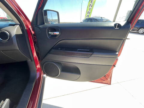 2016 Jeep Patriot Sport 75th Anniversary