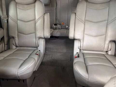 2017 Cadillac Escalade Premium Luxury