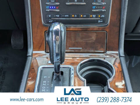 2017 Lincoln Navigator Select