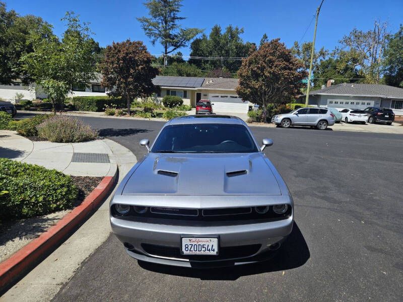 Image 5 of 2018 Dodge Challenger SXT Plus