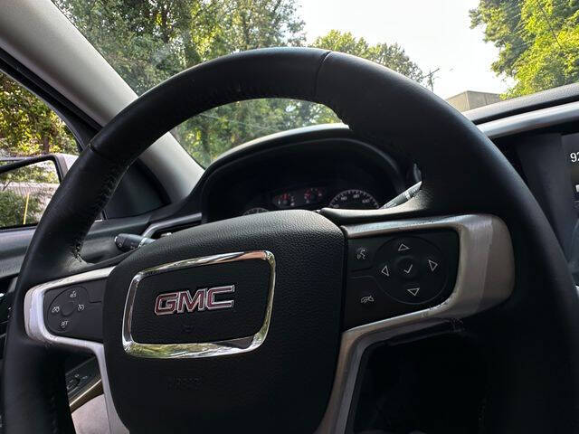 2017 GMC Acadia SLE-1