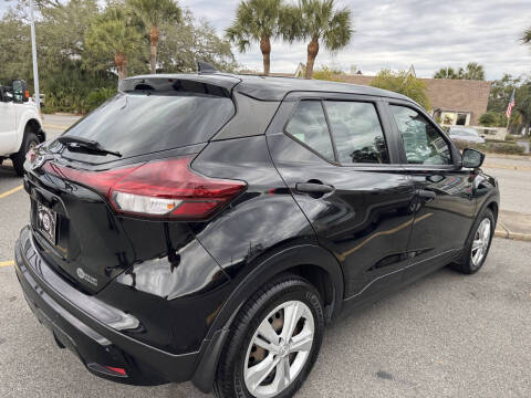 2021 Nissan Kicks S
