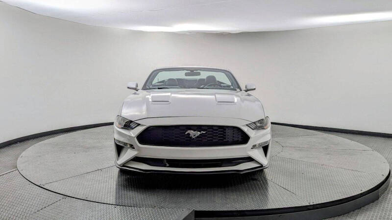 2020 Ford Mustang EcoBoost