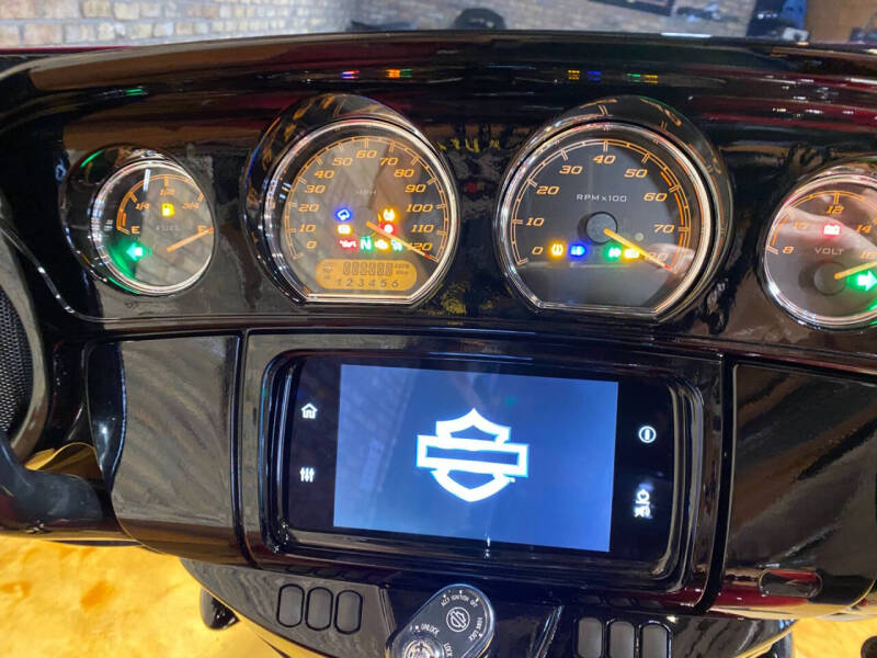 2021 Harley-Davidson Street Glide® Special