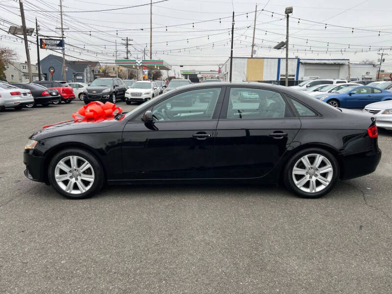 2010 Audi A4 2.0T quattro Premium