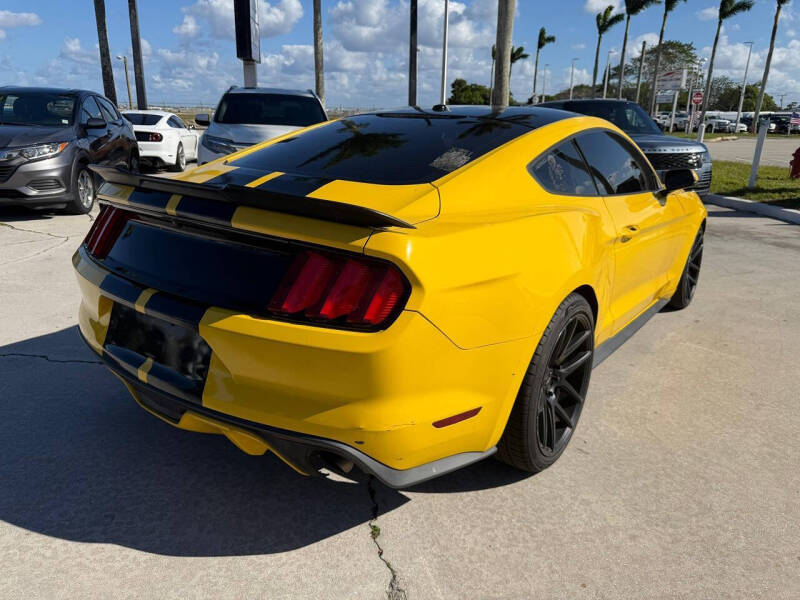 2017 Ford Mustang EcoBoost Premium