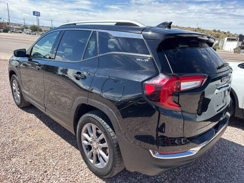 2024 GMC Terrain SLT