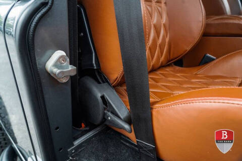 1987 Land Rover Defender