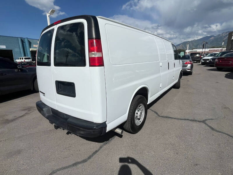 2013 Chevrolet Express 2500