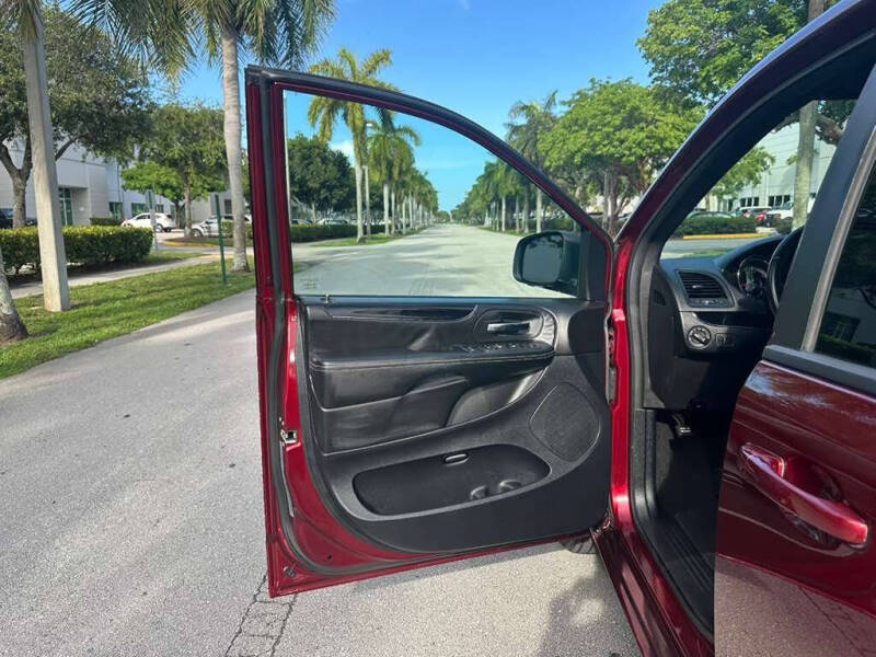 2018 Dodge Grand Caravan SE