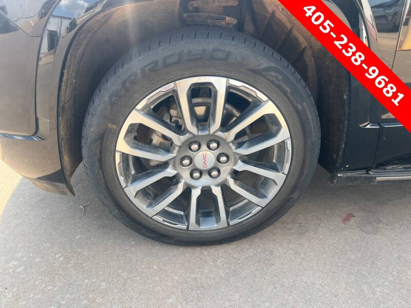 2023 GMC Acadia Denali