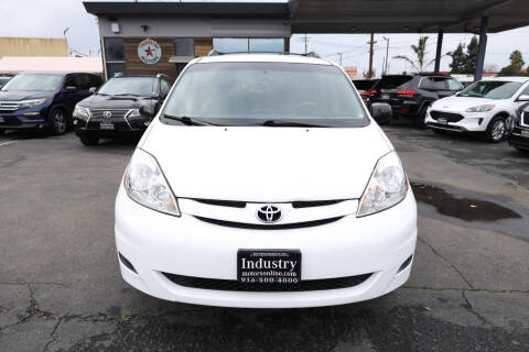 2006 Toyota Sienna LE 7 Passenger