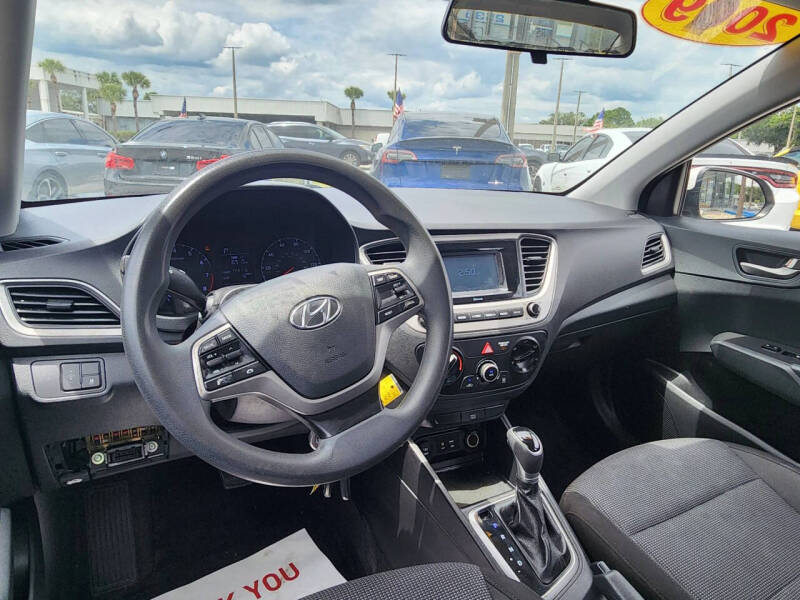 2019 Hyundai Accent