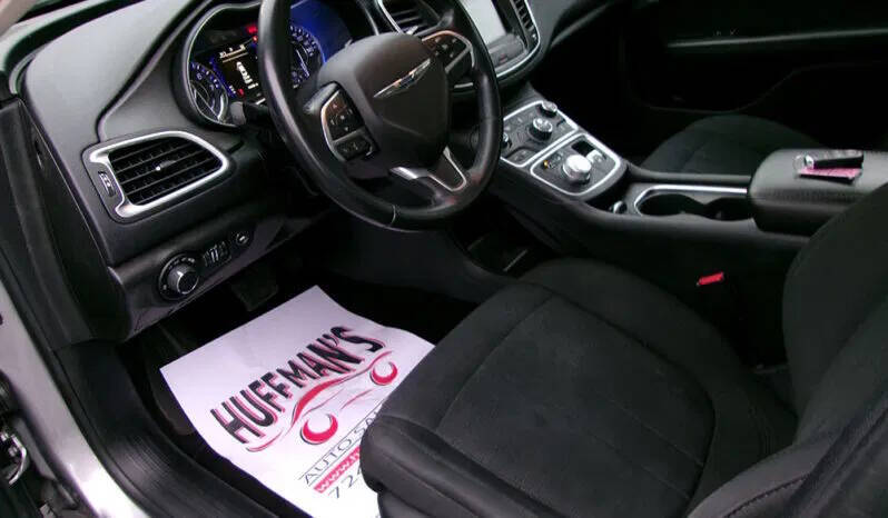 2016 Chrysler 200 Limited