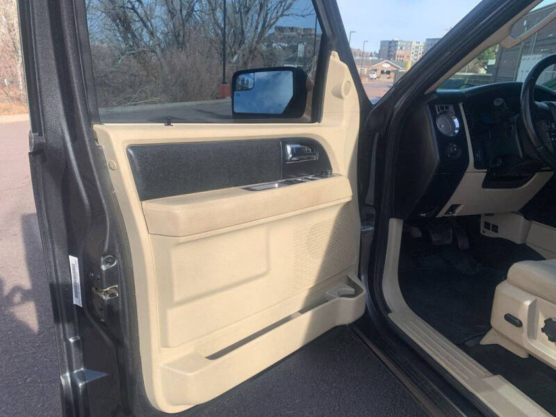 2016 Ford Expedition XL Fleet