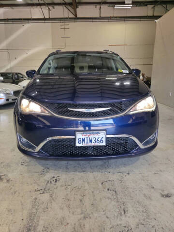 2017 Chrysler Pacifica