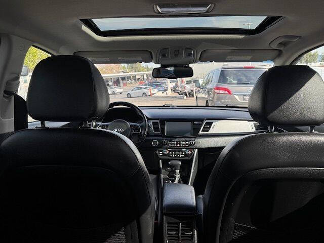 2018 Kia Niro Touring